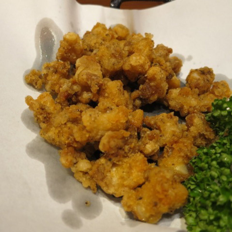 揚げ鶏ナンコツ(阿里城 シーサイドオーバルガーデン店)