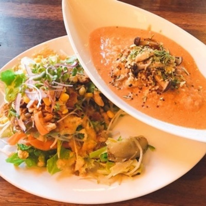 キヌアとアマランサスのチーズリゾットプレート(阿里山カフェ)