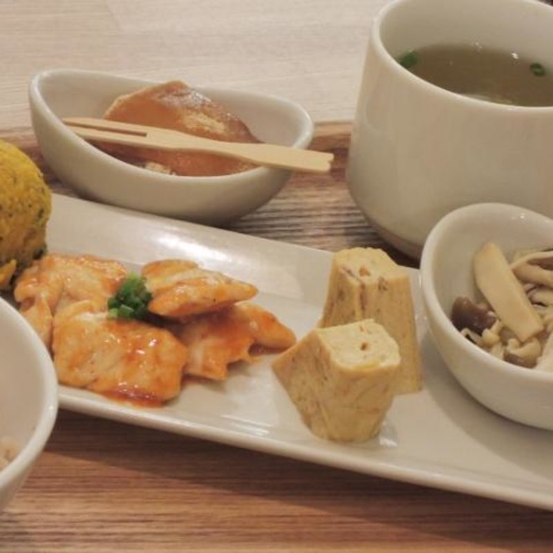 日替わり御膳　本日の甘味付き(雨時々小豆 グランツリー武蔵小杉店)