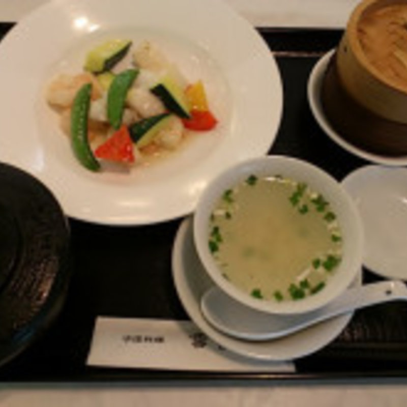 海の幸と彩り野菜炒め(雪園 川崎店)