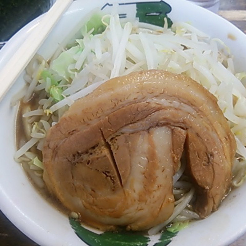 醤油ベースのラーメン(雷 本店 （かみなり）)
