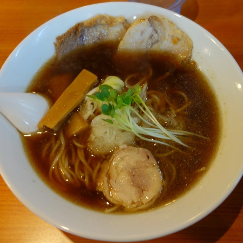 煮干醤油らーめん(雷神 )