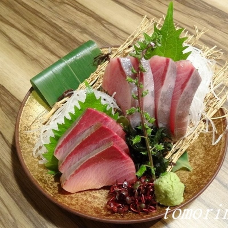 天然　鰤刺し(三代目魚河岸 青木鮮魚店 南幸店)