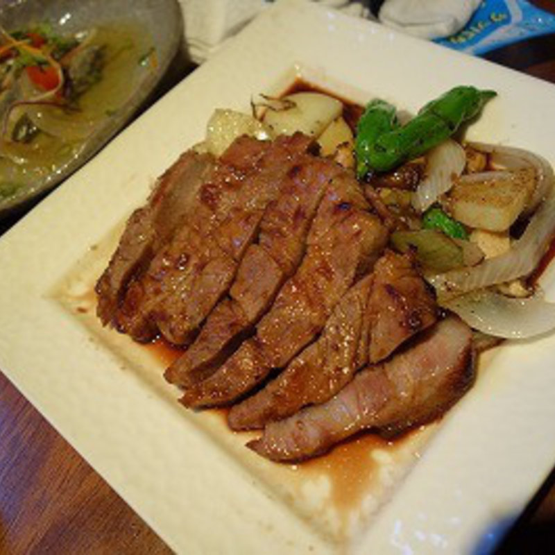 豚肉のロースト(赤ワインソース)(三代目魚河岸 青木鮮魚店 南幸店)