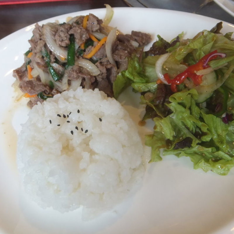 プルコギ丼(青松 （チョンソル）)