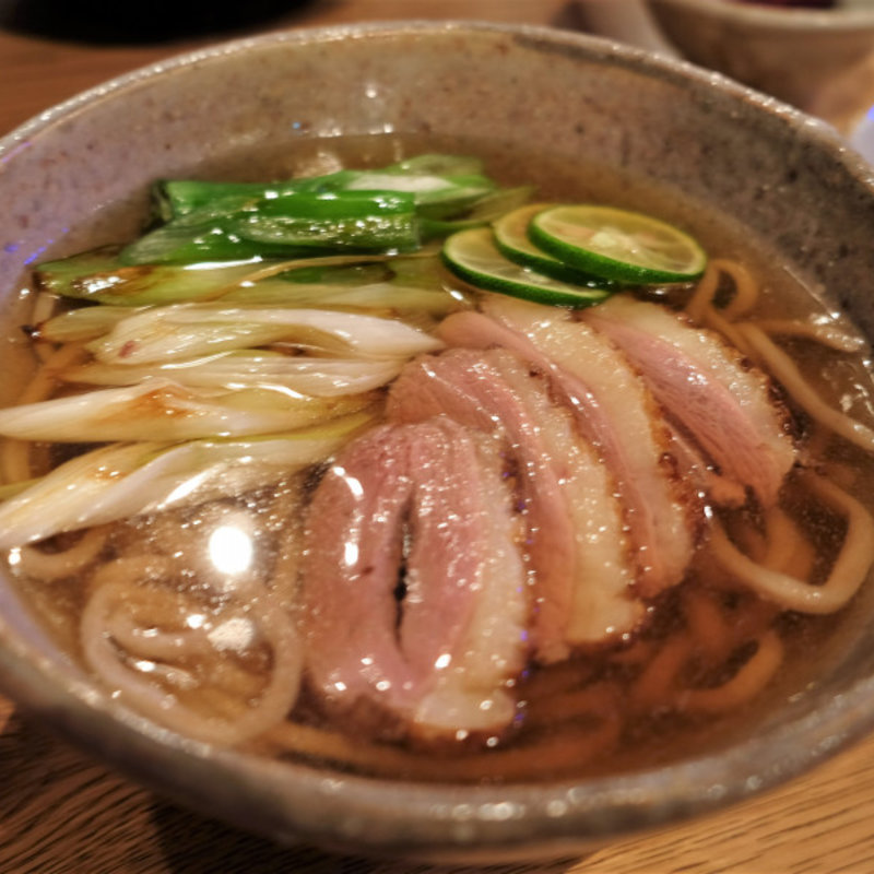 あぶり鴨うどん(自家製粉石臼挽きうどん 青空blue)