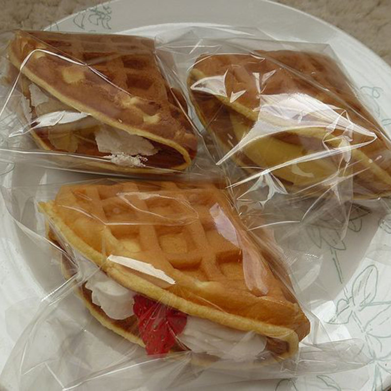 ワッフル(静月菓子店)