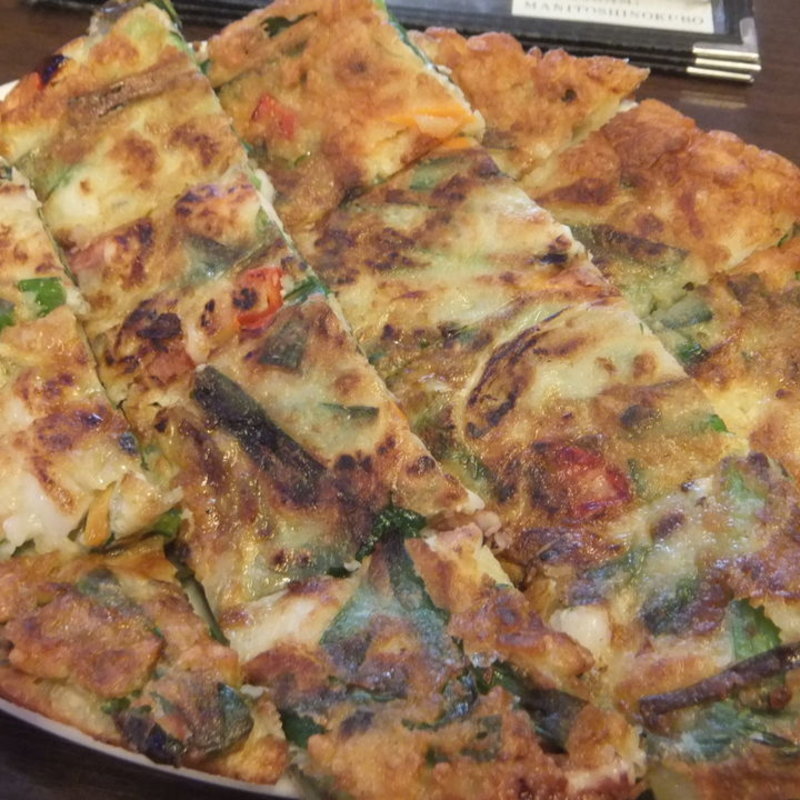 海鮮チヂミ(マニト 新大久保店)