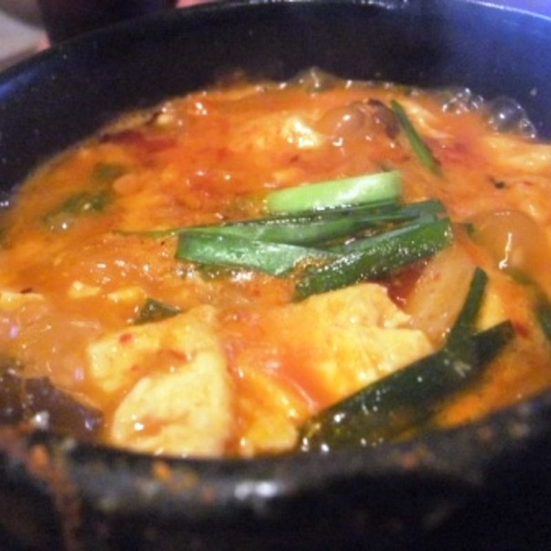 トックとスイトン入りのスンドゥブ(韓流美食dammi)