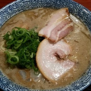 煮干し鶏豚骨(頑固麺 )
