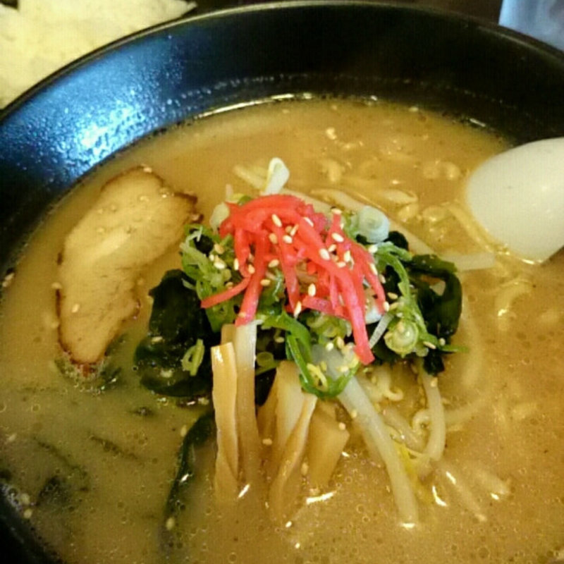 とんこつ醤油ラーメン(風星 )