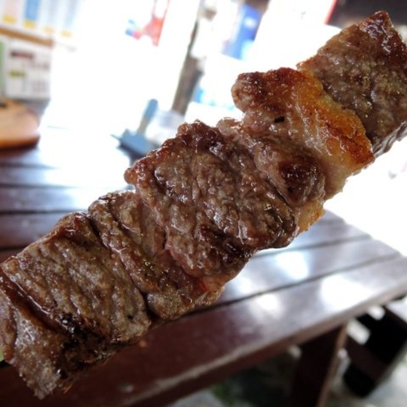 飛騨牛の串焼き(飛騨高山 ドライブイン板蔵 ファーストフード　コーナー)