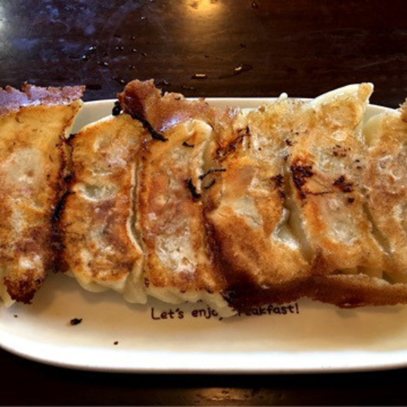 特製餃子(お食事処 とんでん龍)