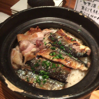 新生姜と若鶏とサンマの土鍋ごはん(食堂えぶりお )