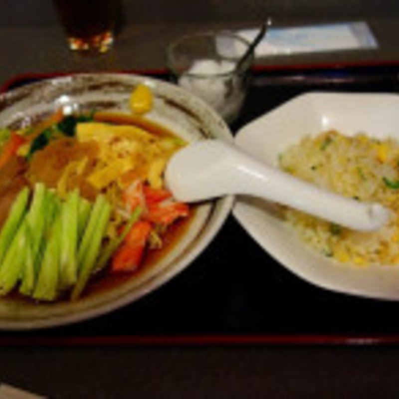 冷やし中華と半チャーハンのセット(食神 )