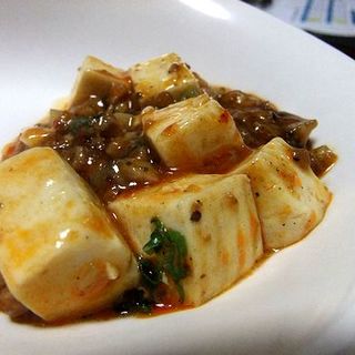 麻婆豆腐(餃子 李)