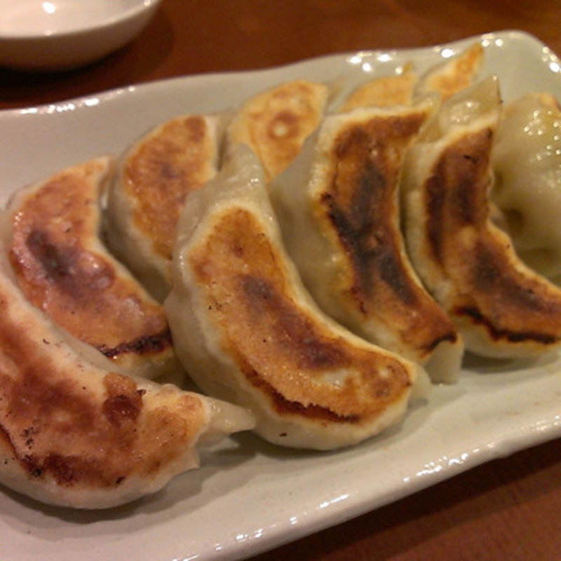 豚キムチーズ餃子(餃子酒場 秘密基地)