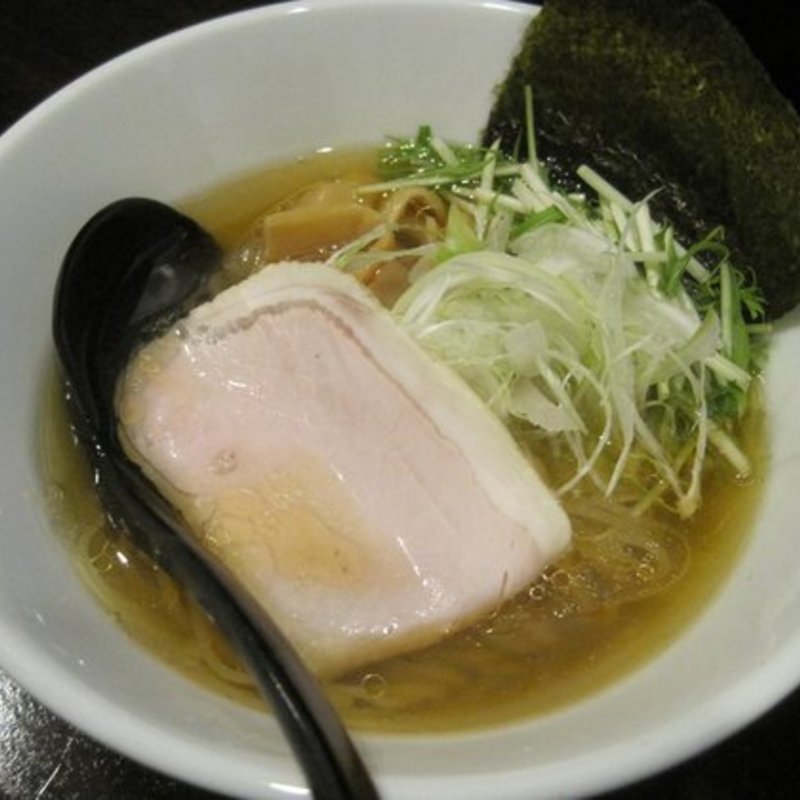 オマール海老香る塩ラーメン(香味亭 （KOUMITEI）)