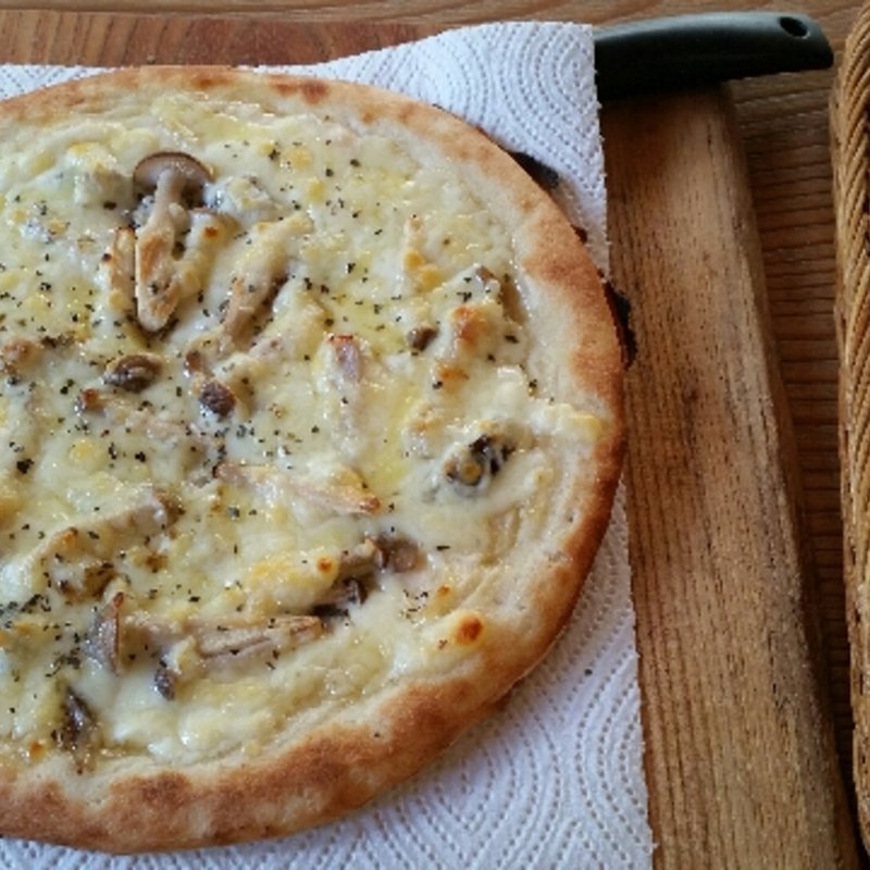 きのこベーコンピザ(香房 ゆず夢cafe （かぼう ゆずゆめかふぇ）)