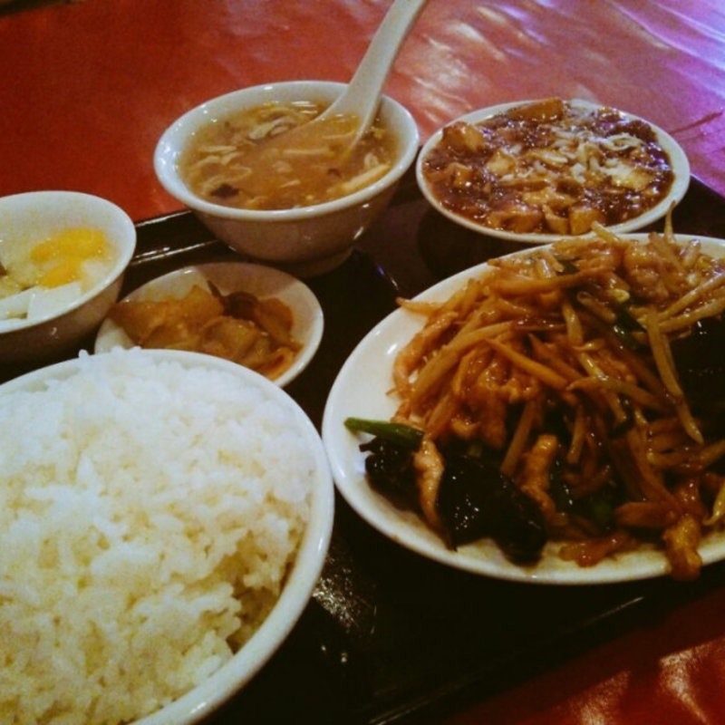 豚肉とモヤシ炒め(中華料理 香港屋 池袋店)