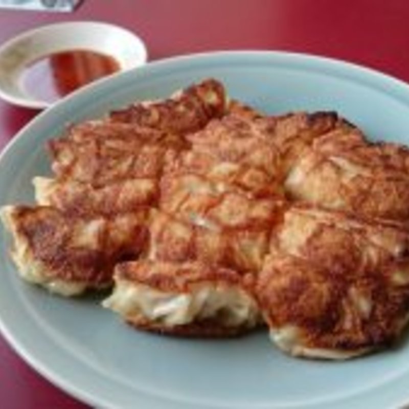 餃子(中華料理 香里)