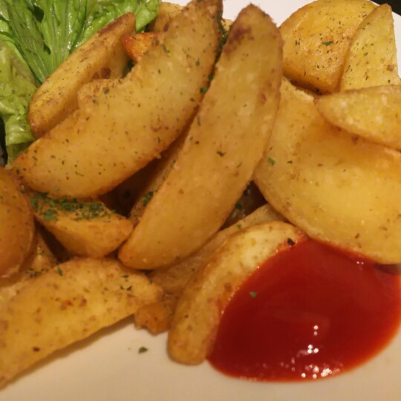 アンチョビポテト(ゆう馬 五臓)