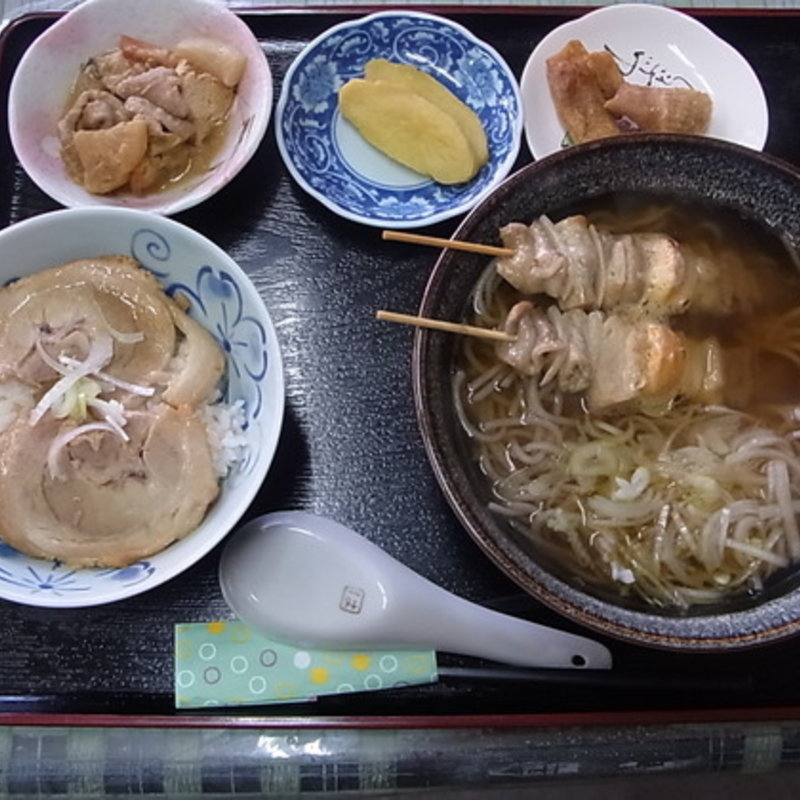 焼鳥そばセット(とり家)