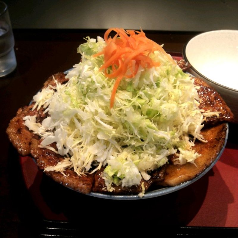 大豚丼（カナダ産）(駿河 （【旧店名】北八王子　駿河）)