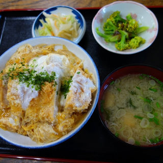 カツ丼(高橋食堂)