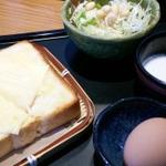 ハムマヨチーズトースト(魔法庵)