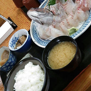 鯛刺定食(魚いちず )
