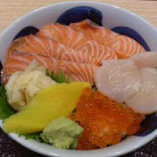 北海丼(魚がし日本一 川崎店)