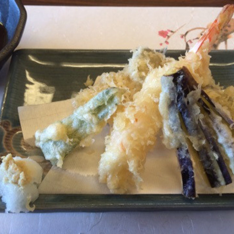 天ぷら盛り合わせ(魚すず )