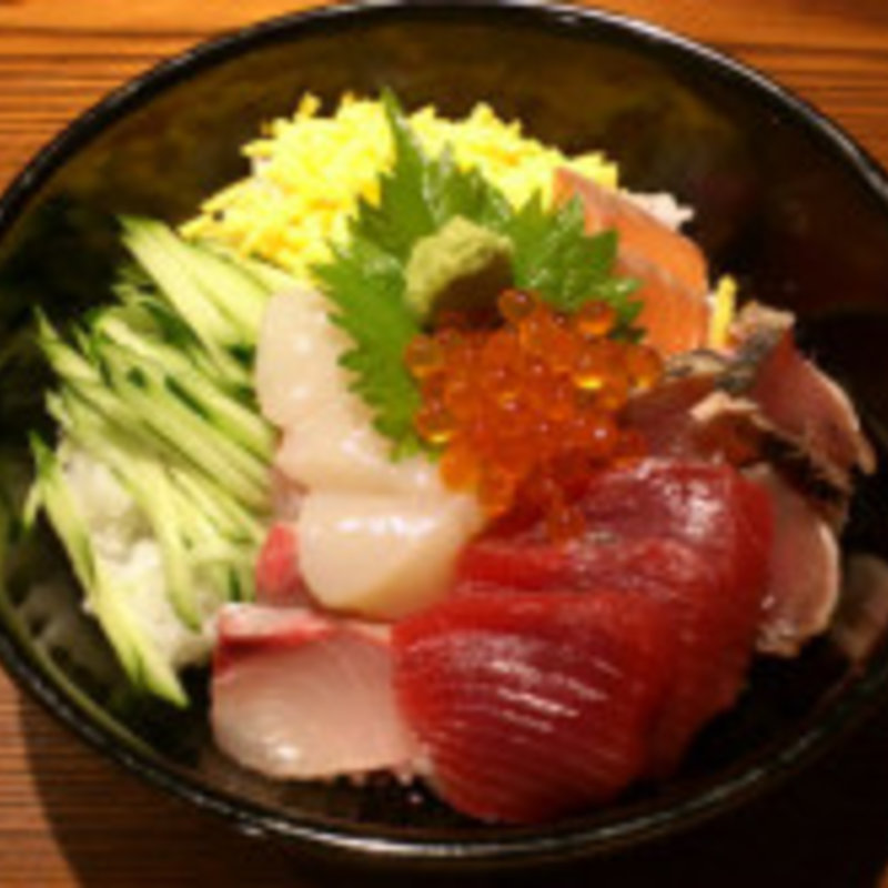 ととぽっぽ丼(魚の台所 ととぽっぽ)