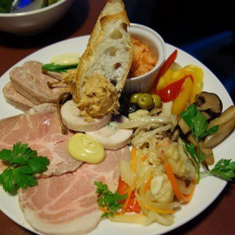 おまかせ前菜の盛合せ(魚の家バル)