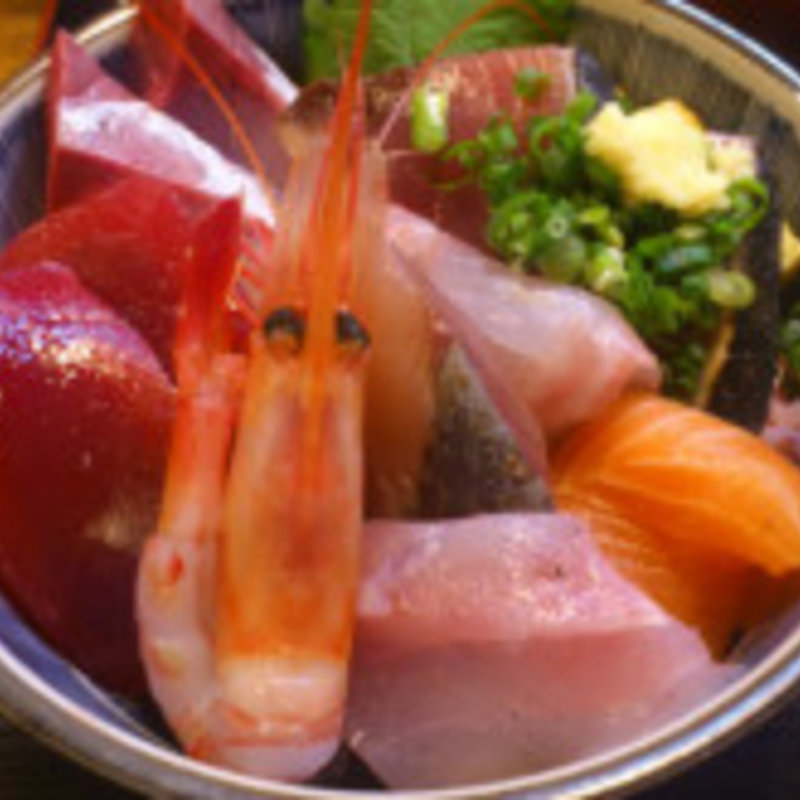 サービス海鮮丼(魚屋 翻車魚丸(まんぼうまる))