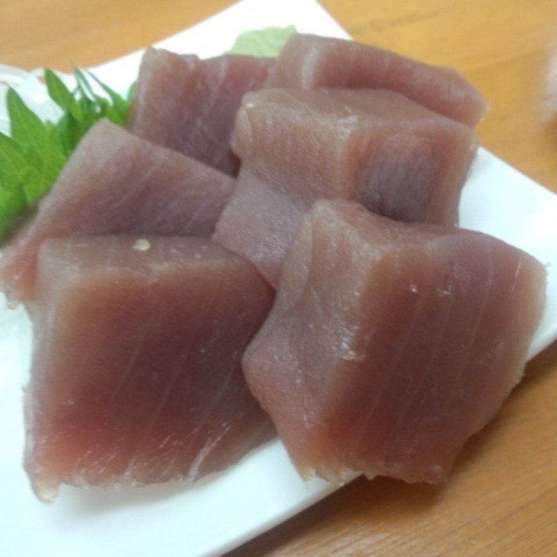 マグロ(立ち飲み うおすけ 京橋店)