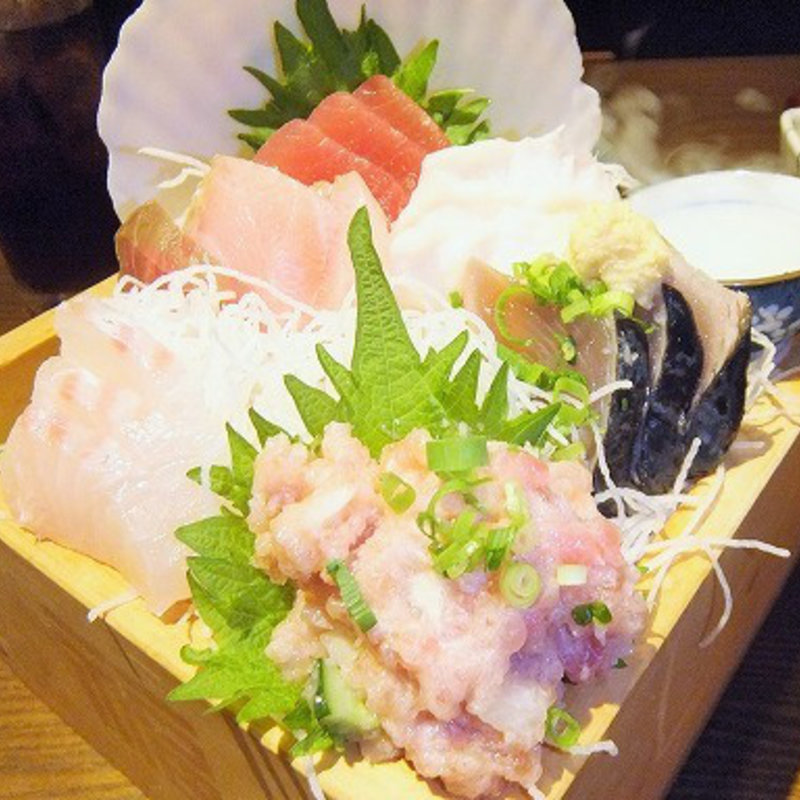お刺身六点盛り(魚問屋 魚政宗 青物横丁分店 )