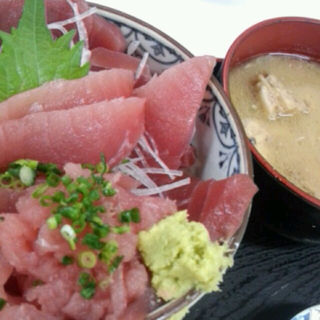 鮪丼(魚市場食堂)