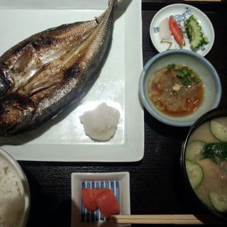 焼き魚(魚忠 （ウオチュウ）)