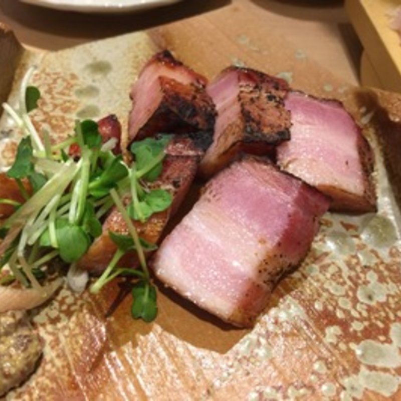 切りベーコン焼き(魚然 銀座三丁目店)