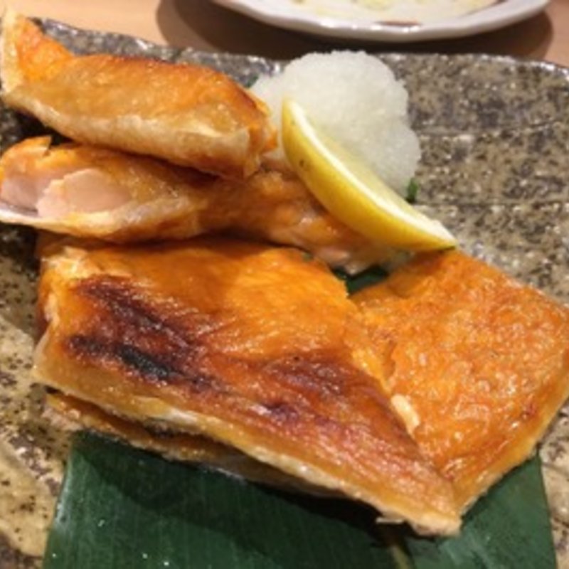 鮭ハラス(魚然 銀座三丁目店)