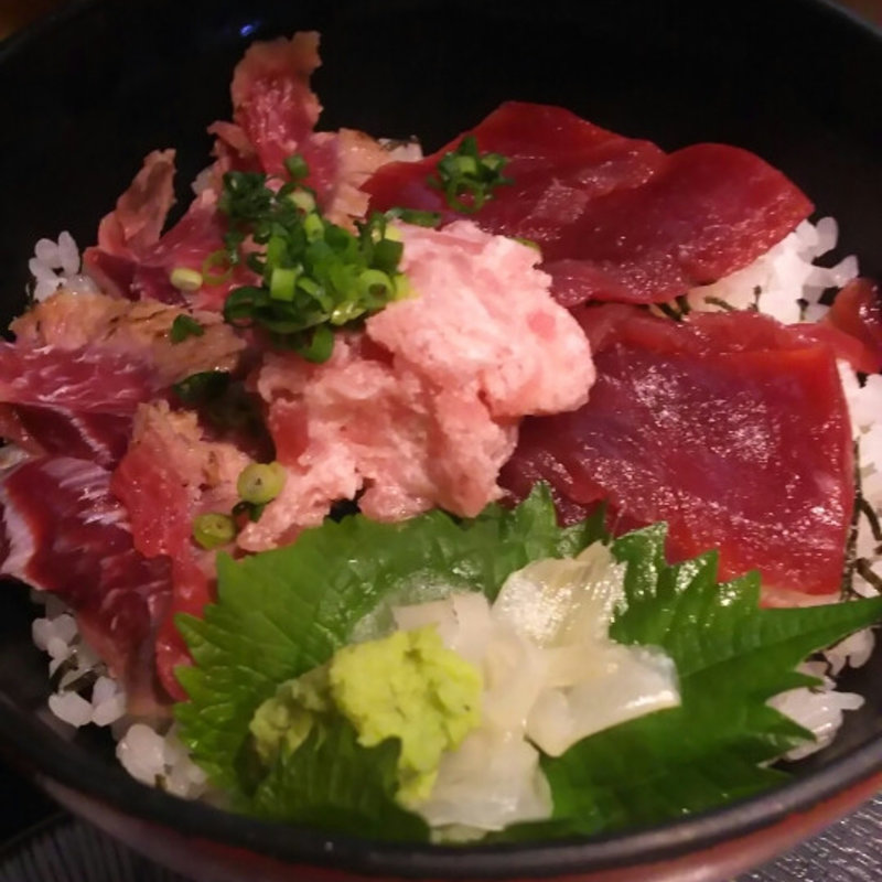 まぐろざんまい丼(魚貫 UOKAN )