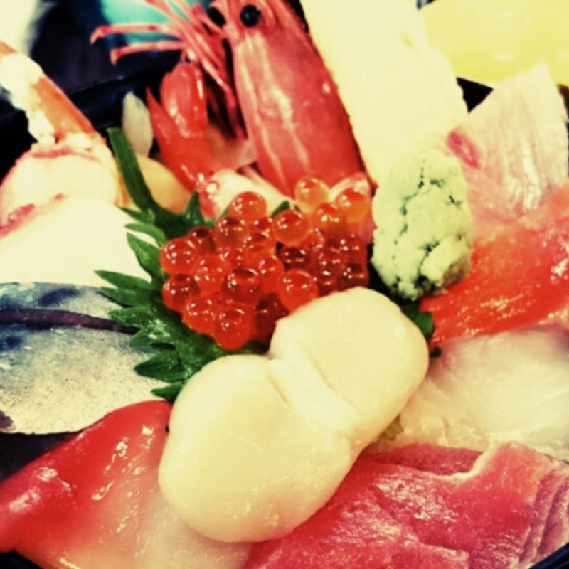海鮮丼(魚長亭)