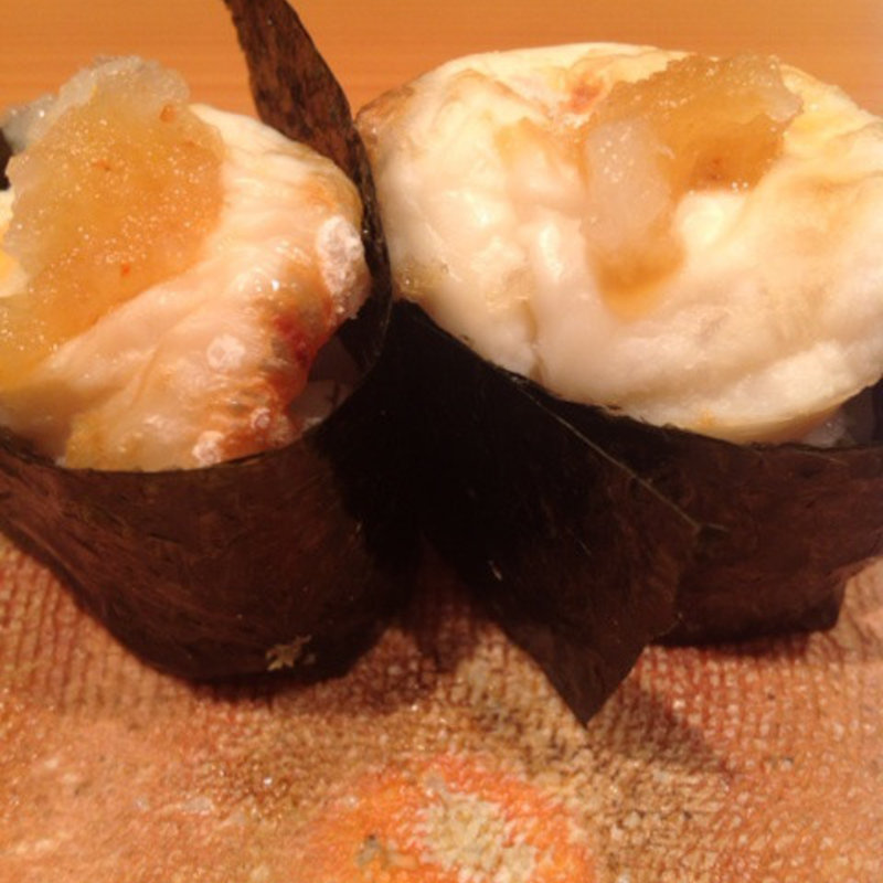 トラフグの白子寿司(鮨おさむ)