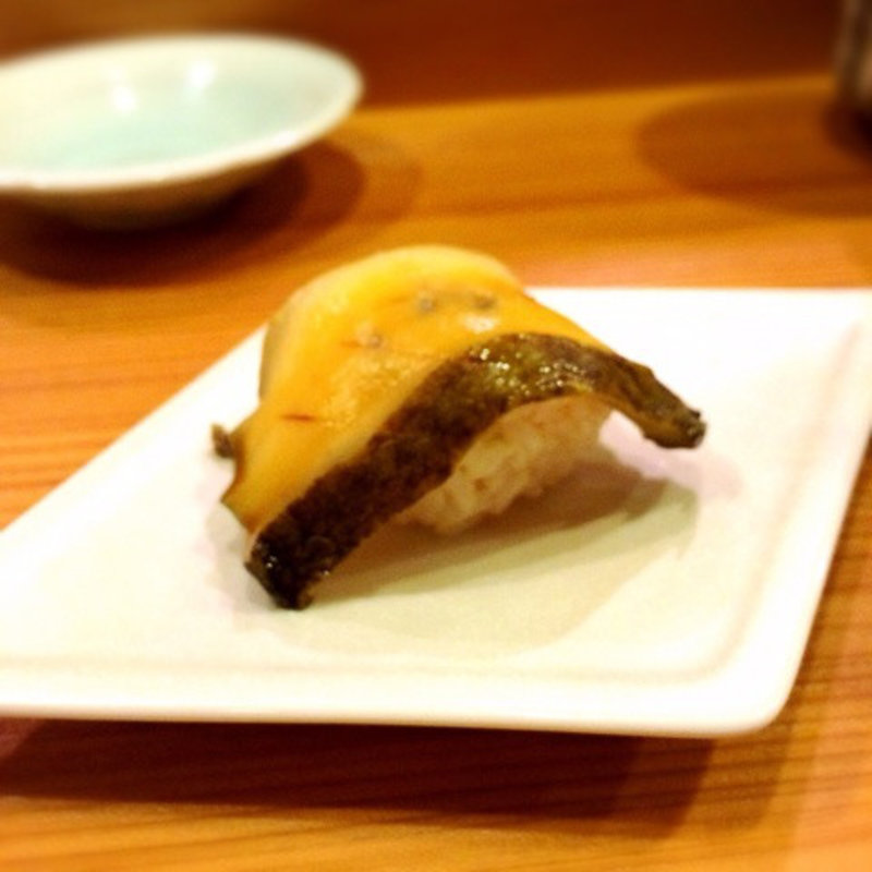 鮑(鮨 志の助 （すし しのすけ）)