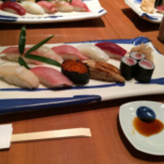 ランチ(鮨 魯山 新宿店)