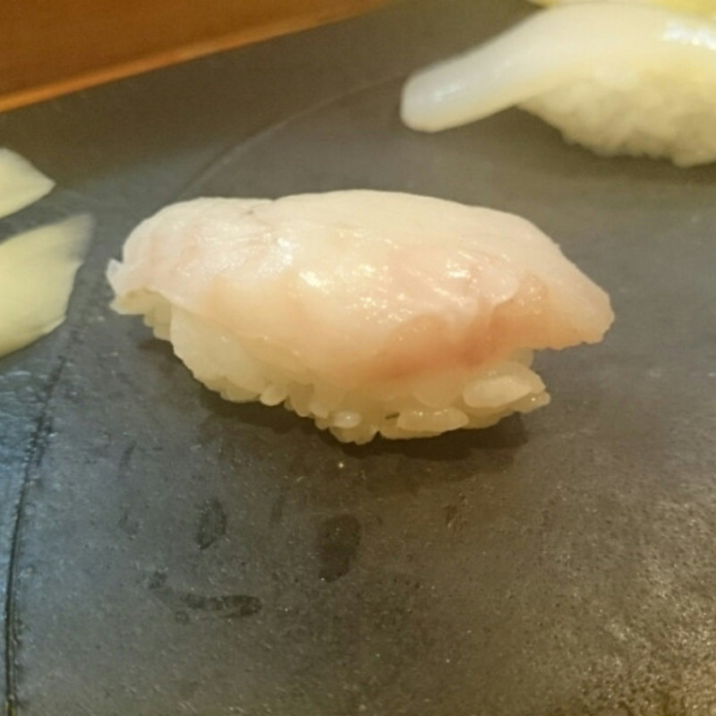 帆立(鮨処 いちい)