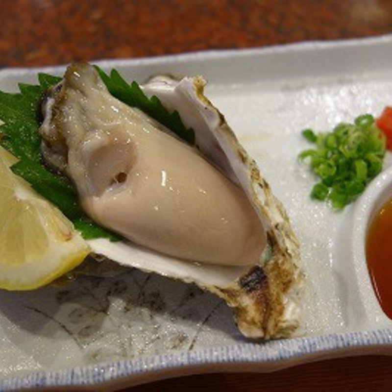 生牡蠣(鮨処 祭 川崎仲見世店)
