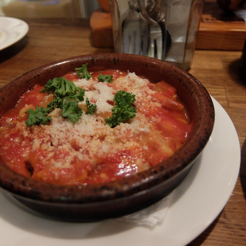 トリッパと豆のトマト煮(鯖寅果実酒商店)